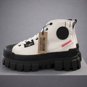 Palladium - REVOLT HI TX - Star White
